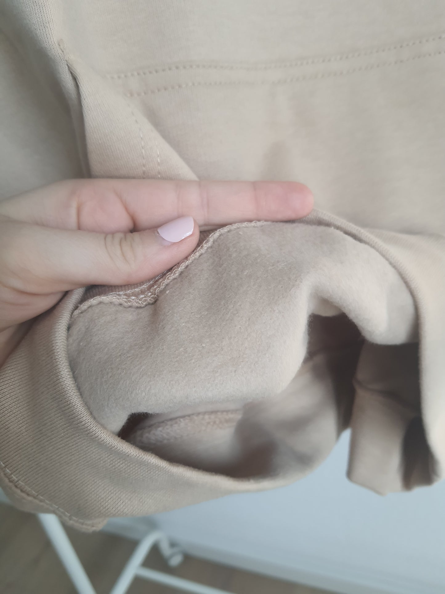 Hoodie mit Stickerei "TANZEN" - WILL AND JAY DESIGNS