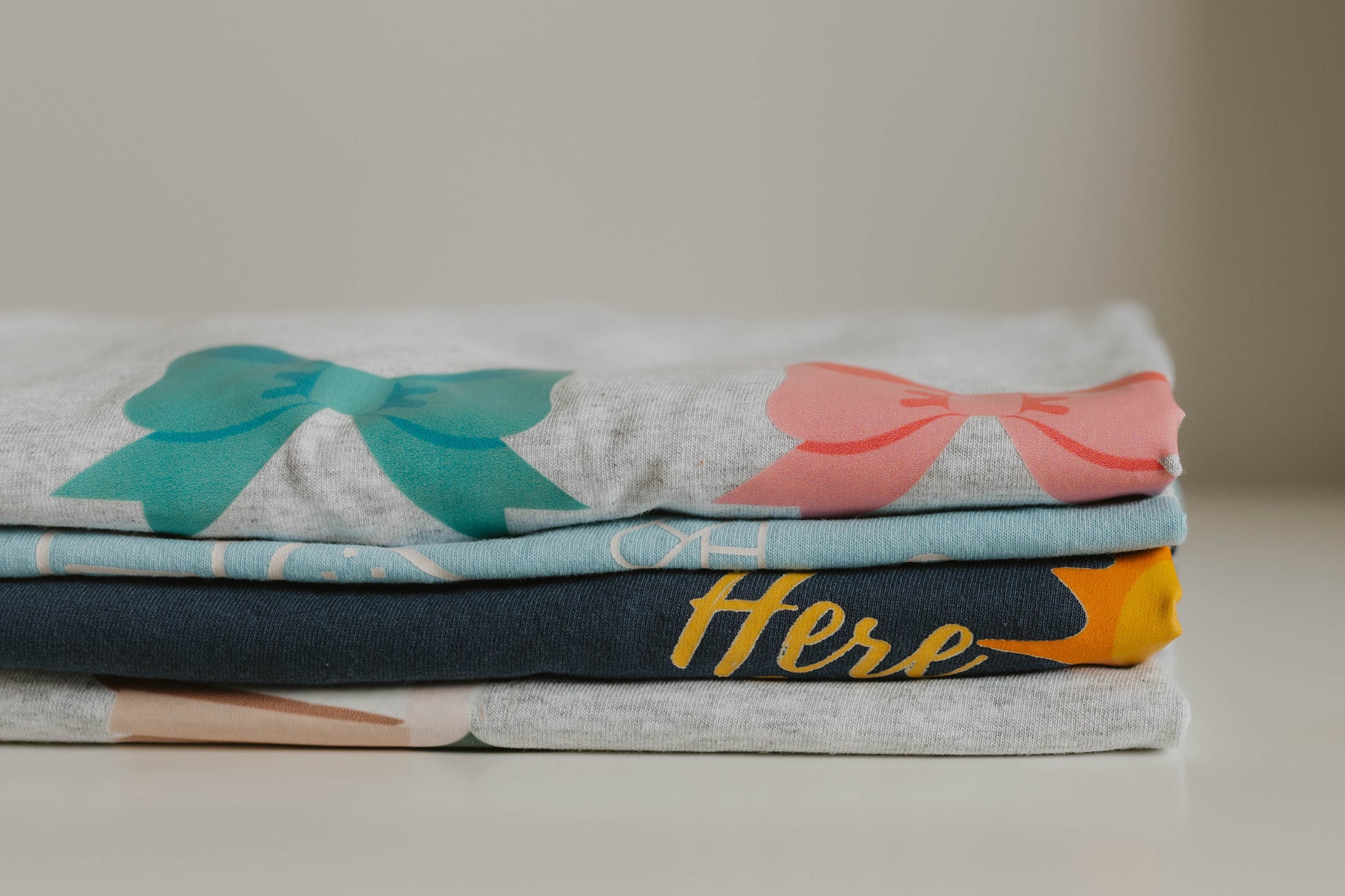 T-Shirt "BOWS" - WILL AND JAY DESIGNS