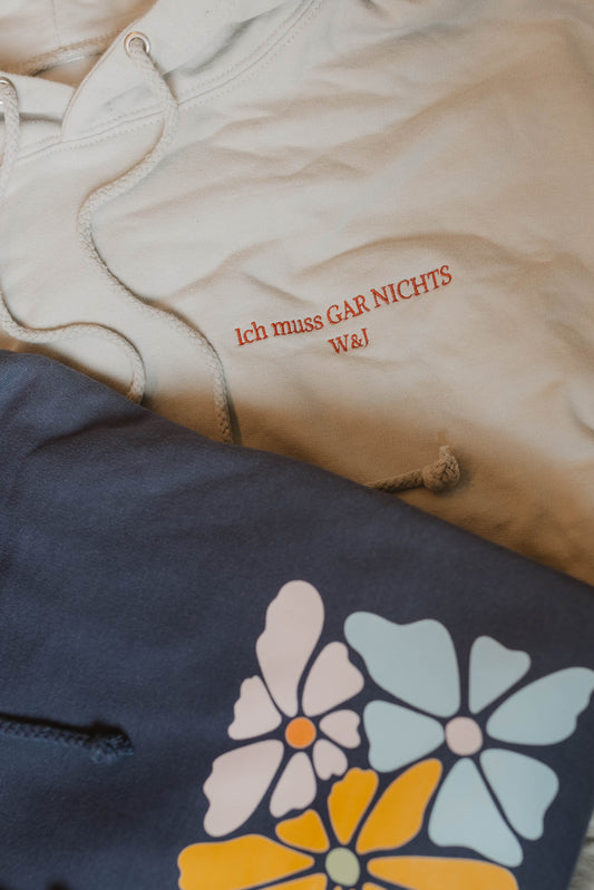 Hoodie mit Stickerei "GAR NICHTS" - WILL AND JAY DESIGNS