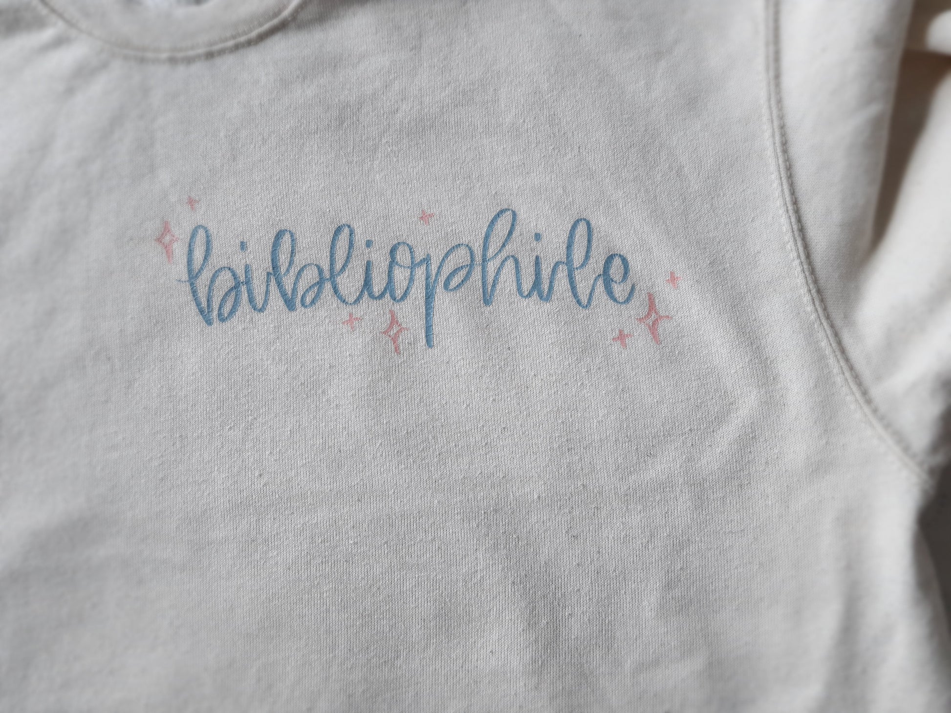 Sweatshirt "BOOK LOVER" - WILL AND JAY DESIGNS
