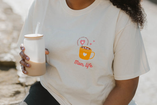 T-Shirt "MOMLIFE" - WILL AND JAY DESIGNS